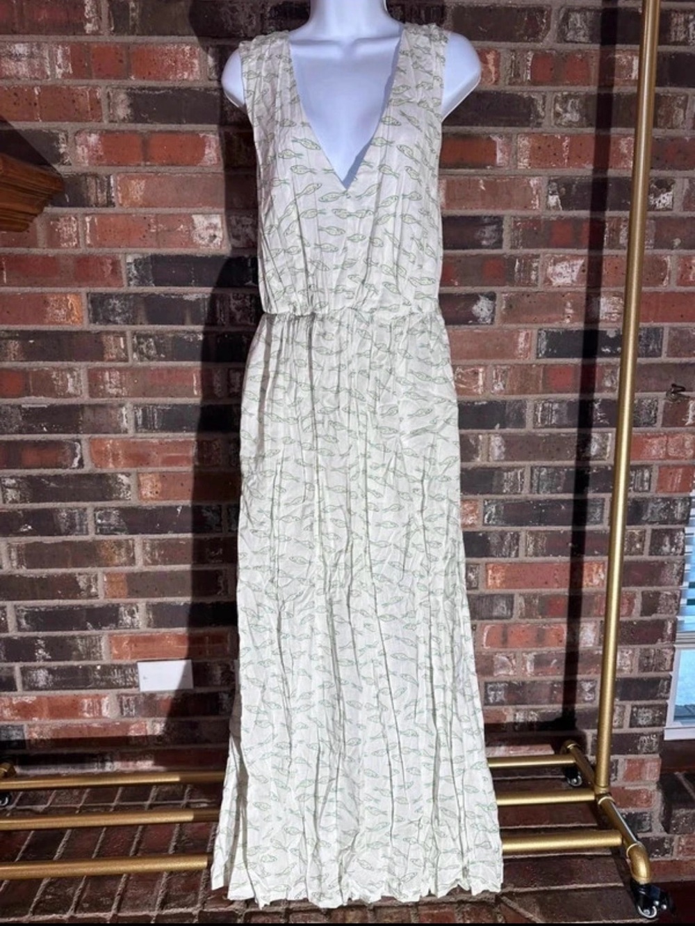 A New Day Maxi Dress Womens M NWT Fish Print Pleated Open Back Tie Green Ivory